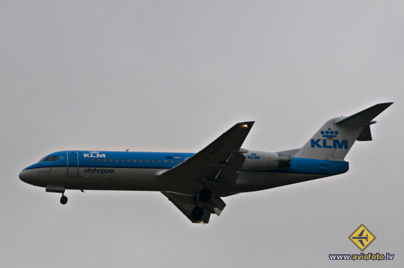 Fokker 70 (F-28-0070)